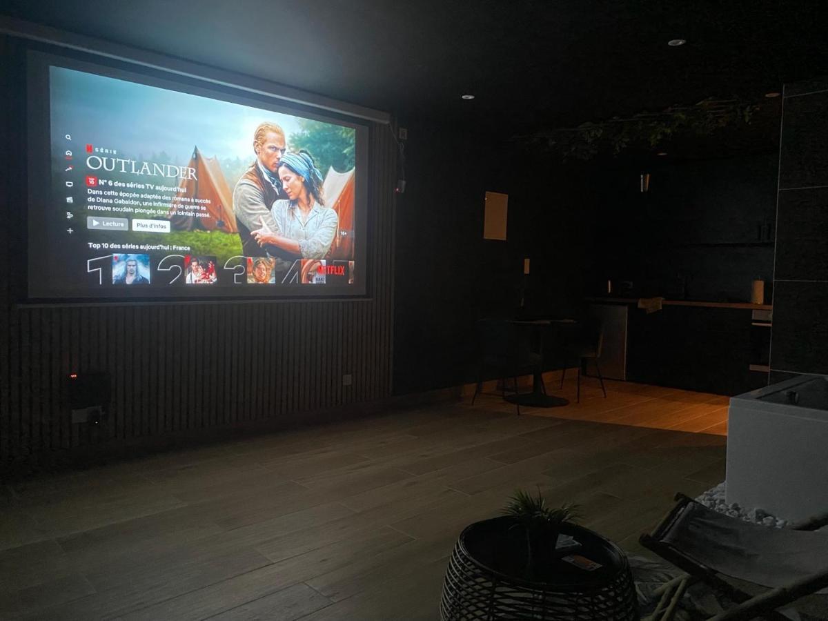 Junglia Suite - Spa & Cine 布雷斯地区布尔格 外观 照片